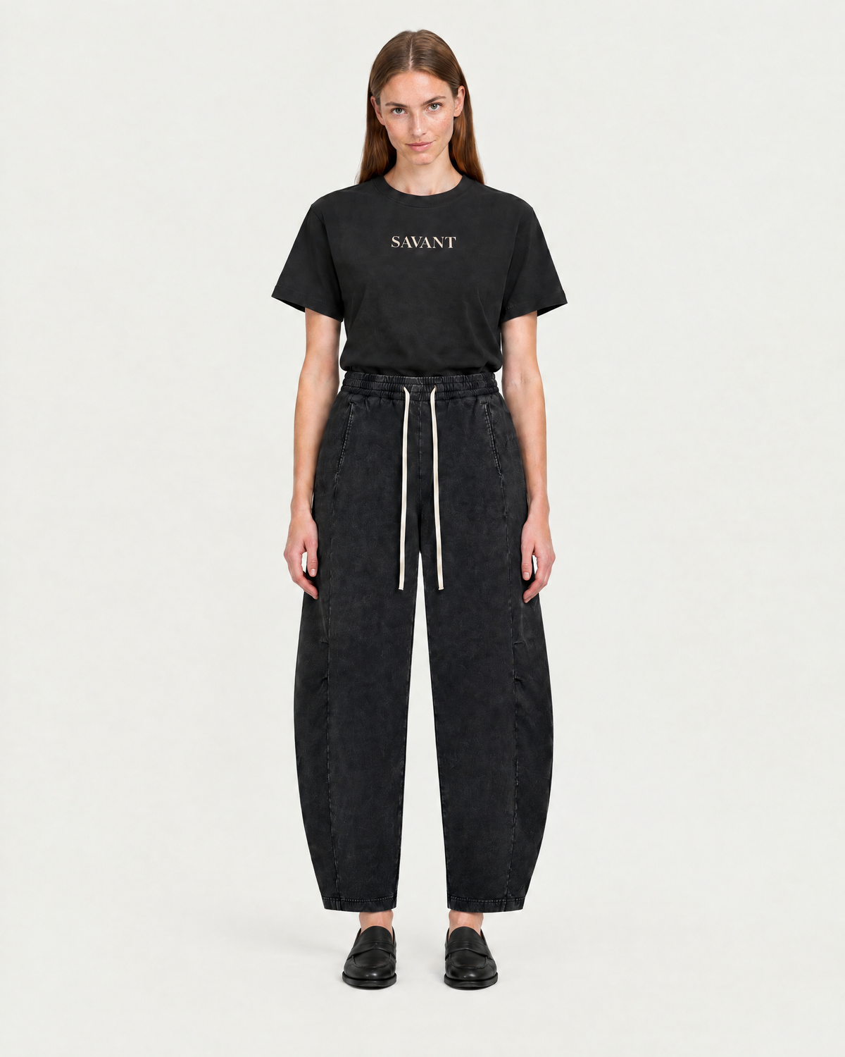 Mineral Barrel Pant in Black, on model front